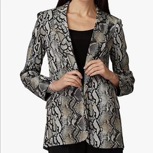 Joseph Ribkoff - Womens snake print blazer size 6 style number 201446